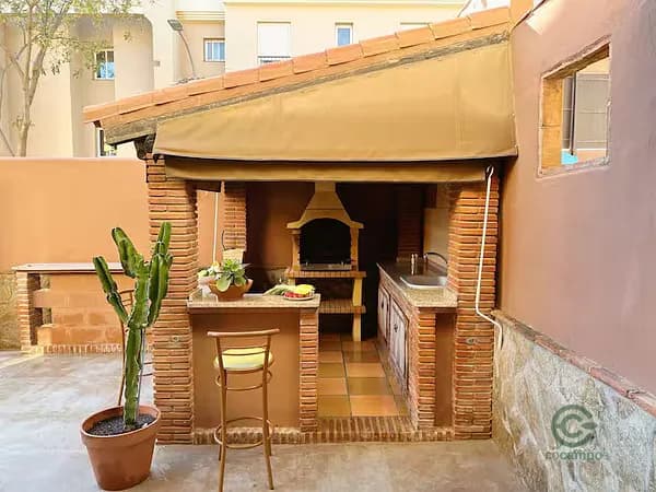 Casa de 0,027 ha en venta en Benalmádena, Málaga