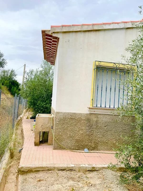 Finca rústica de 0,4 ha en venta en Velez-rubio, Almeria