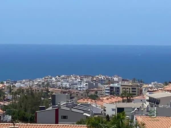 Terren urbà de 0,0359 ha per a venda a Les palmes de gran canària