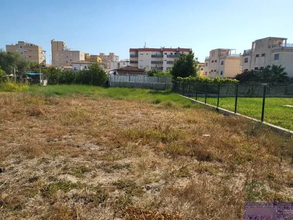 Terreno urbano de 0,06 ha en venta en Bellreguard, Valencia
