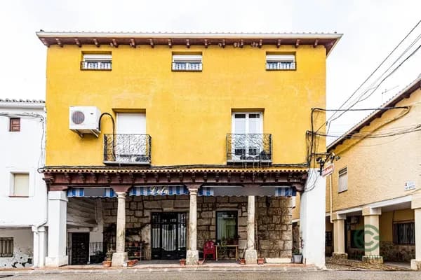 Casa de 0,0425 ha en venta en Fuentelencina, Guadalajara