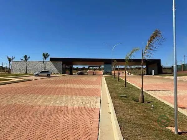Terra urbana de 0,0276 ha para venda em Goiás