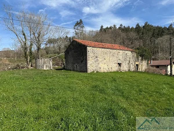 Finca rústica de 1,2171 ha en venta en Solórzano, Cantabria