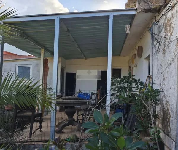 Finca agrícola de 1,9422 ha en venta en Lagos, Algarve