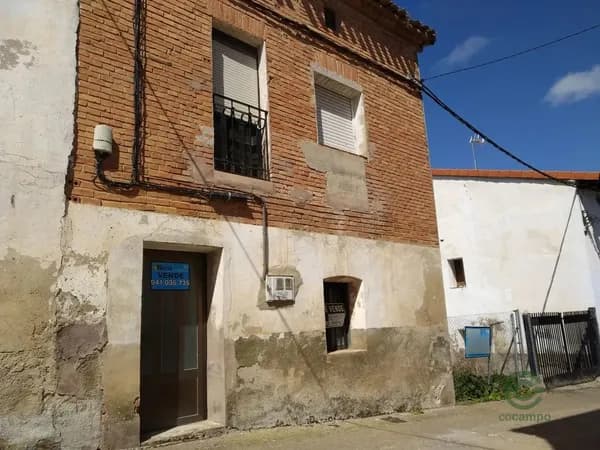 Casa de 0,0058 ha en venta en Manzanares de rioja, La rioja