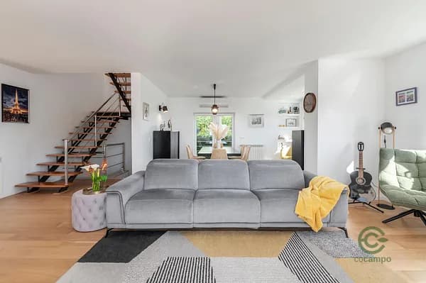 Casa de 0,0336 ha en venta en Sintra, Lisboa