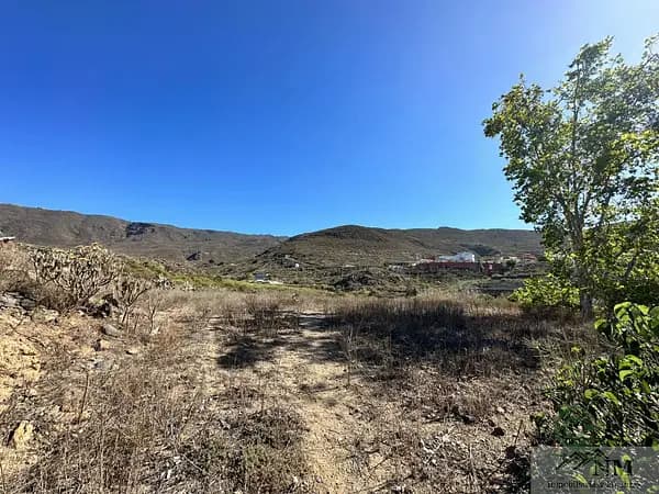 Finca agrícola de 0,6 ha en venta en Valle de san lorenzo, Tenerife