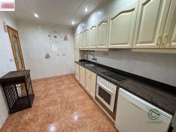 Casa de 0,018 ha en venta en Benifaio, Valencia