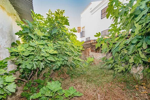 Casa de 0,0085 ha en venta en Loja, Granada