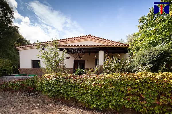 Finca de recreo de 2,48 ha en venta en Huelva