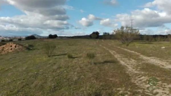 Finca agrícola de 1,07 ha en venta en Almorox, Toledo