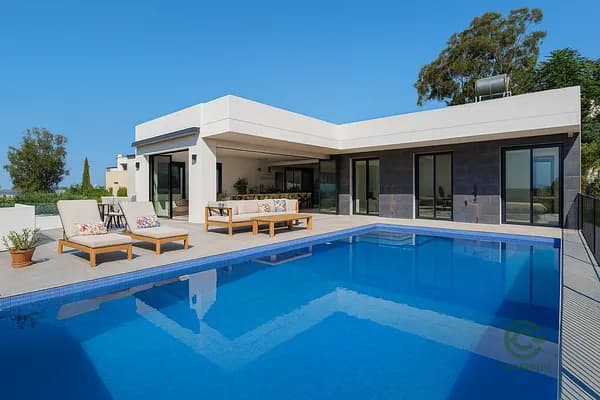 Casa de 0,09 ha en venta en Pedreguer, Alicante