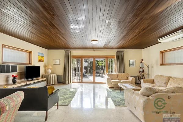 Casa de 0,151 ha en venta en Orihuela costa, Alicante