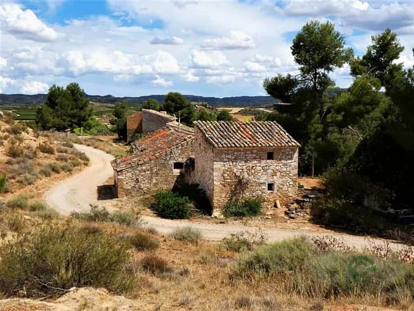 Finca rústica de 1,61 ha en venta en Zaragoza