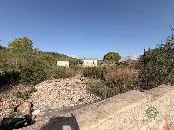 Finca rústica de 0,06 ha en venta en Canyelles, Barcelona