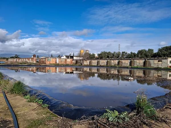 Finca ganadera de 5 ha en venta en Tarragona
