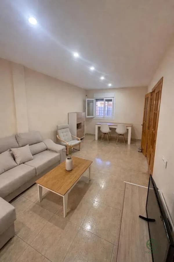 Casa de 0,0137 ha en venta en Huercal de almeria, Almería