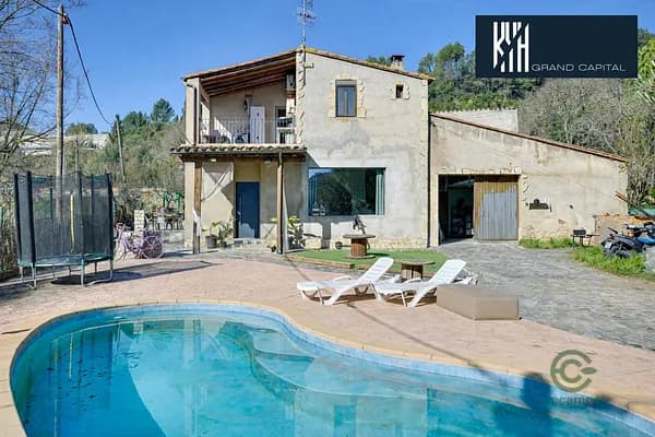 Finca rústica de 0,0732 ha en venta en Sarria de ter, Girona