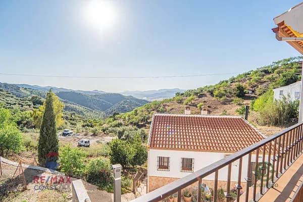 Casa de 0,9248 ha en venta en Colmenar, Malaga