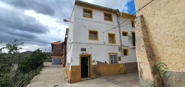 Casa de 0,0174 ha en venta en Ateca, Zaragoza