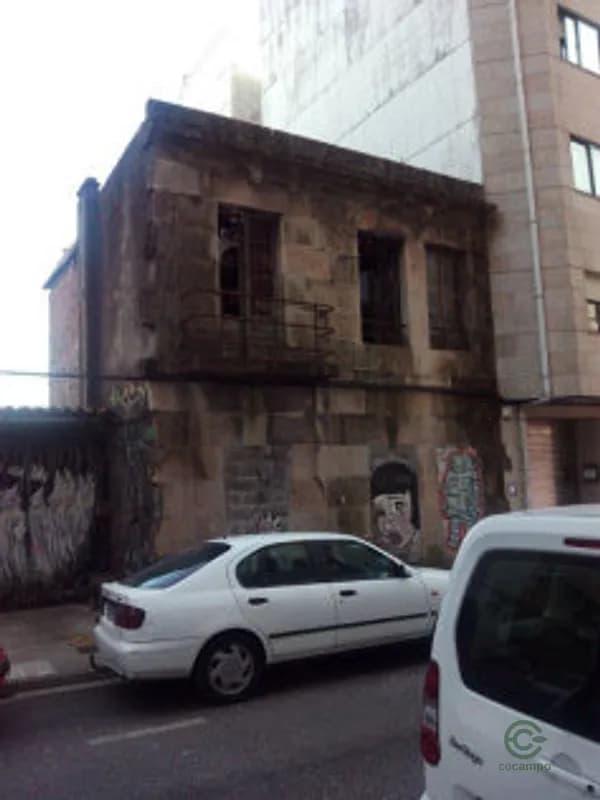 Casa de 0,012 ha en venta en Pontevedra, Pontevedra