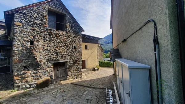 Finca de recreo de 0,0085 ha en venta en Biescas, Huesca