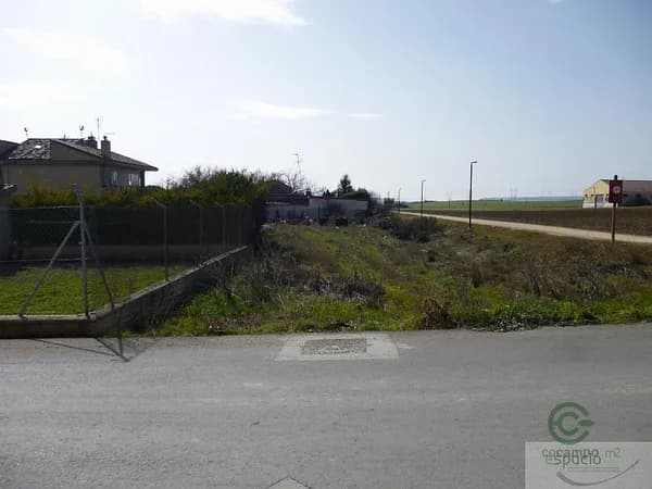 Terreno urbano de 0,04 ha en venta en Merindad de río ubierna, Burgos
