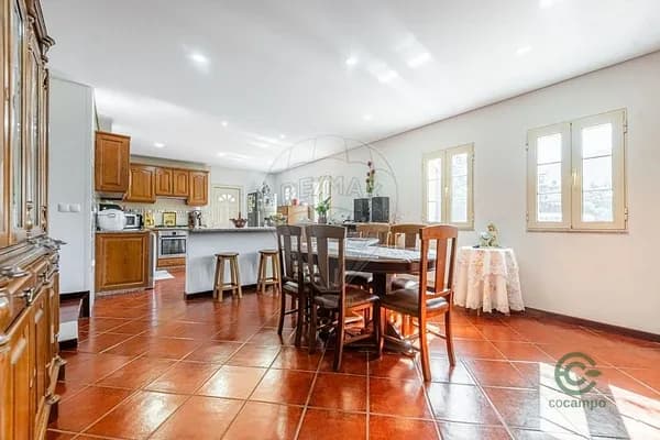 Casa de 0,0289 ha en venta en Gerês, Braga