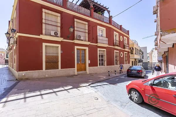 Casa de 0,019 ha en venta en Almeria, Almeria