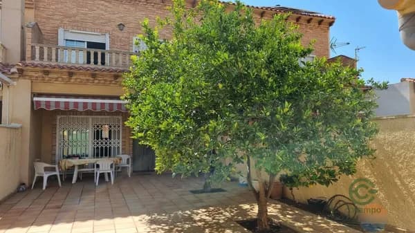 Casa de 0,0135 ha en venta en Santiago de la ribera, Murcia