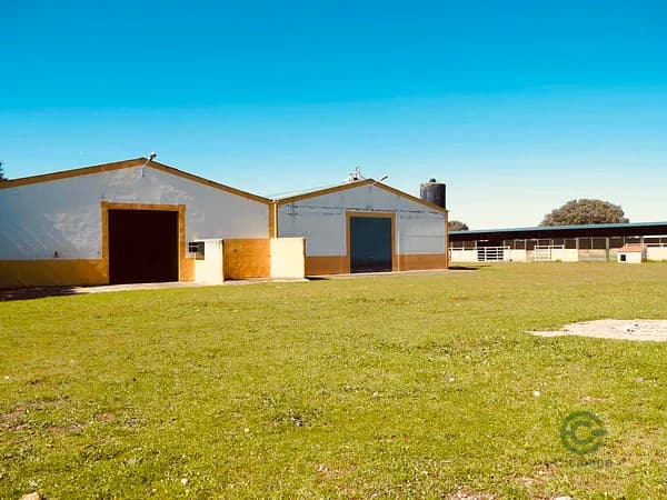 Finca rústica de 23,33 ha en venta en Cáceres