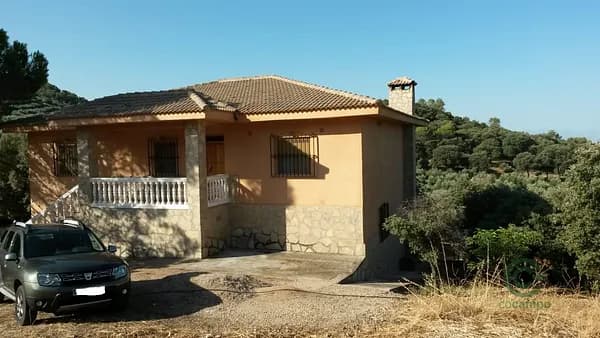 Finca rústica de 4 ha en venta en Villacarrillo, Jaén