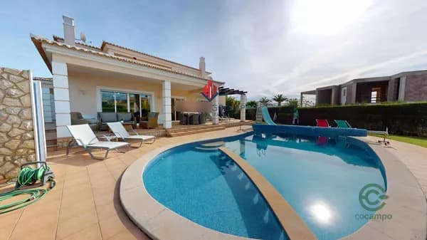Casa de 0,0273 ha en venta en Lagoa (algarve), Faro