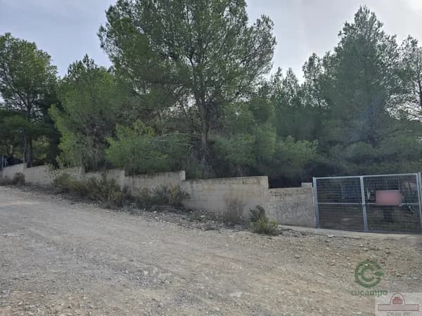 Terreno urbano de 0,147 ha en venta en Tibi, Alicante