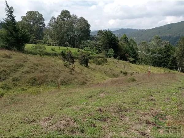 Terreno urbano de 0,2712 ha en venta en Antioquia
