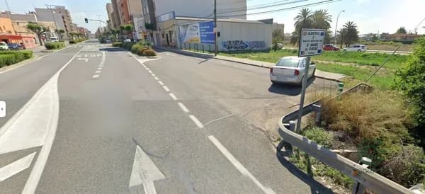 Terreno urbano de 0,1151 ha en venta en Albatera, Alicante