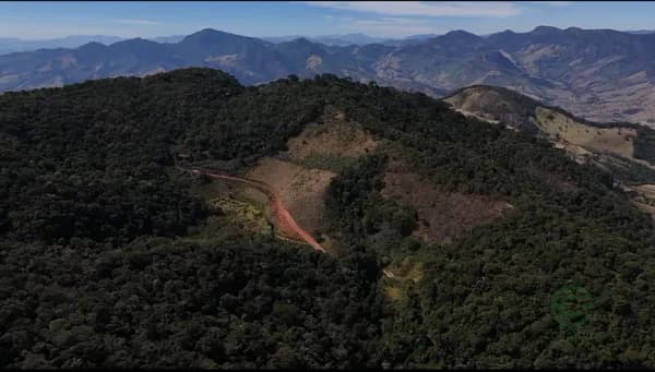 Fazenda de recreação de 13 ha para venda em São paulo