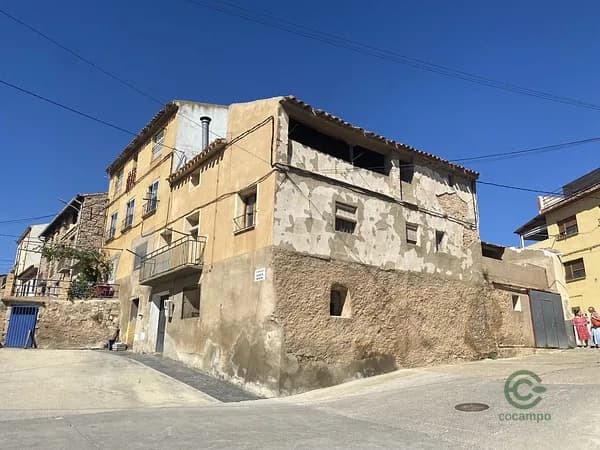 Casa de 0,0335 ha en venta en Cervera del rio alhama, La rioja