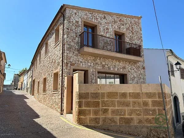 Casa de 0,0139 ha en venta en Llubi, Islas baleares