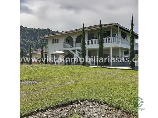 Finca rústica de 4 ha en venta en Caldas