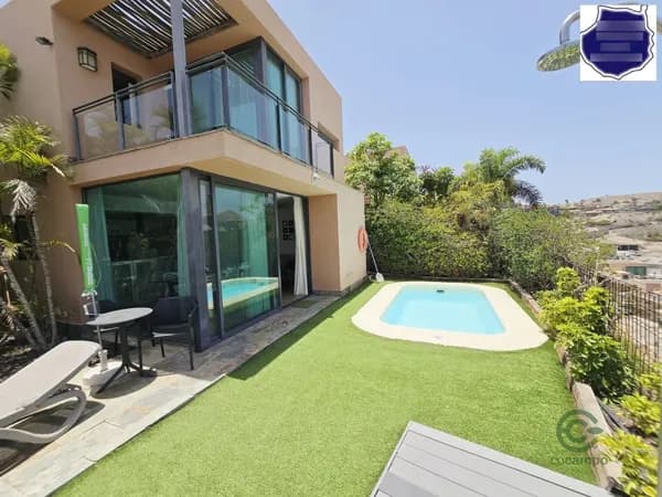 Casa de 0,02 ha en venta en Las palmas