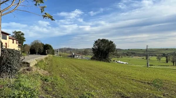 Finca rústica de 0,37 ha en venta en Asturias