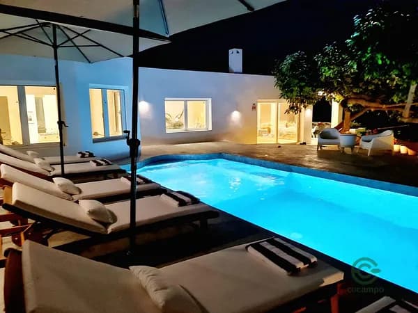 Casa de 0,3 ha en venta en Marbella, Malaga