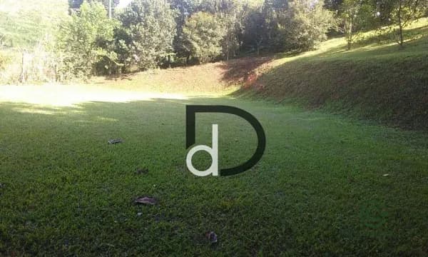 Fazenda de recreação de 9,9 ha para venda em São paulo