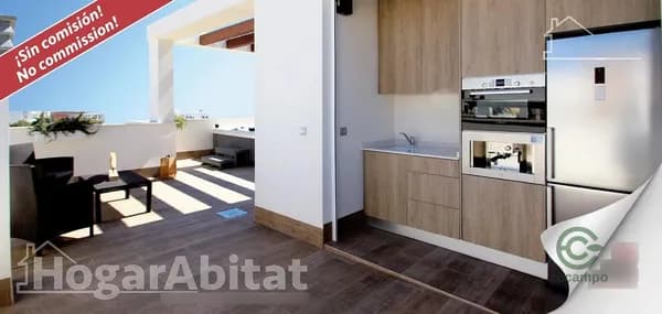 Casa de 0,023 ha en venta en Almeria, Almeria