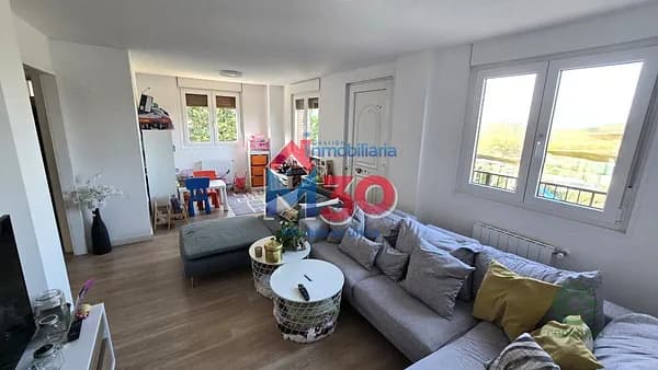 Casa de 0,0512 ha en venta en Ribera baja, Alava