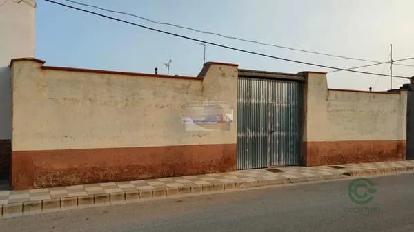 Terreno urbano de 0,03 ha en venta en Albacete, Albacete