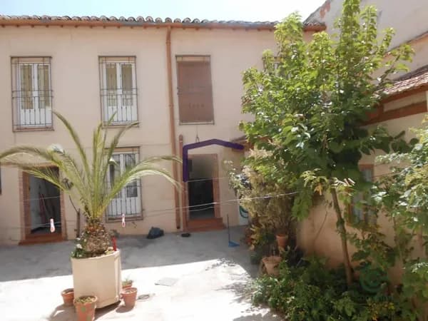 Casa de 0,4114 ha en venta en Manzanares, Ciudad real