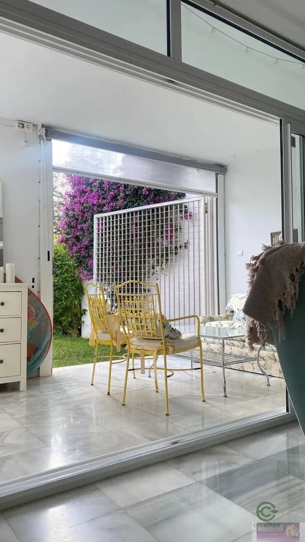 Casa de 0,024 ha en venta en Marbella, Málaga
