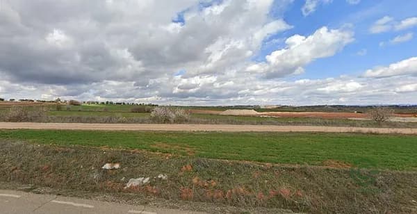 Finca agrícola de 1,07 ha en venta en Mondejar, Guadalajara